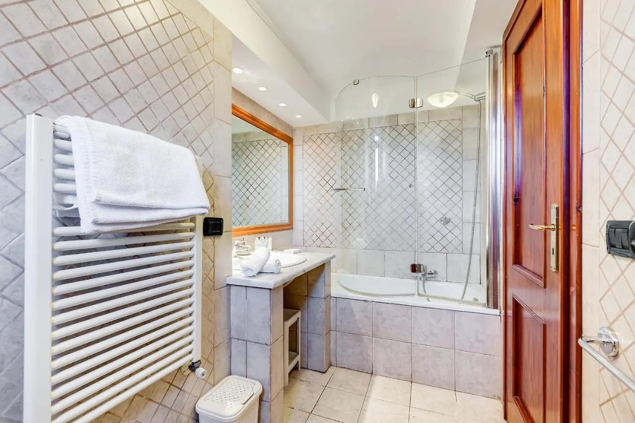 Apartment Repubblica Penthouse & Terrace By Premium Suites Collection Rome Italy