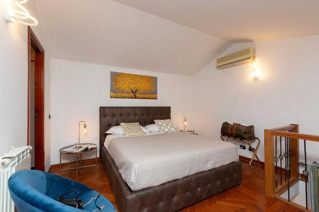 Apartment Repubblica Penthouse & Terrace By Premium Suites Collection Rome Italy